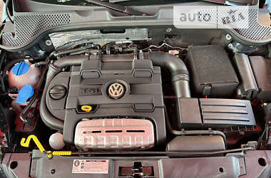 Хэтчбек Volkswagen Beetle 2015 в 