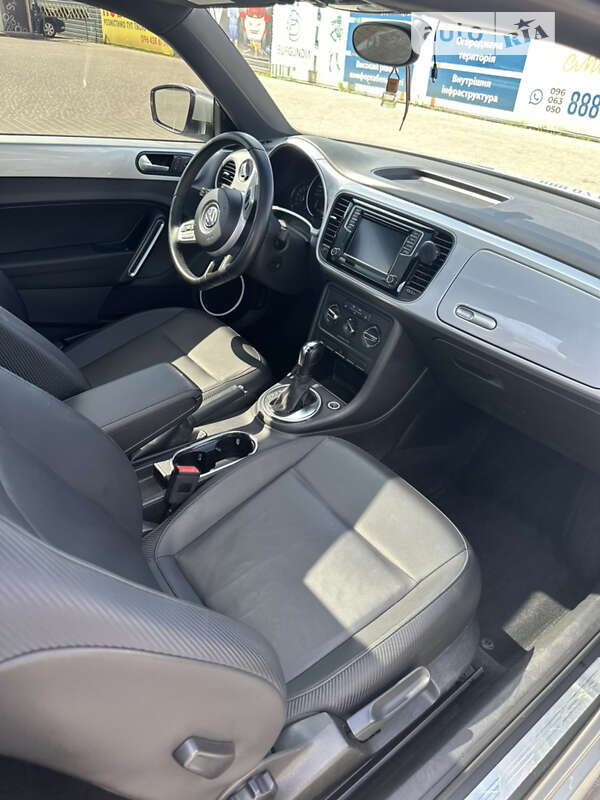 Хэтчбек Volkswagen Beetle 2012 в Киеве