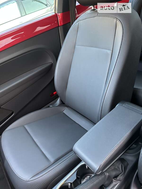 Хетчбек Volkswagen Beetle 2014 в Одесі