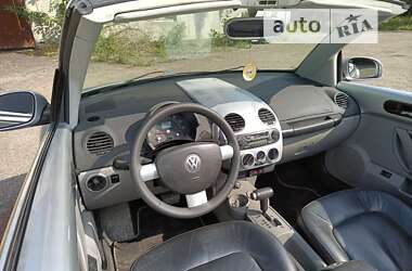 Кабриолет Volkswagen Beetle 2003 в 