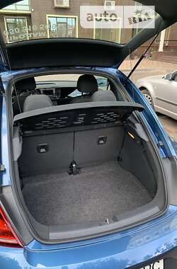 Хэтчбек Volkswagen Beetle 2019 в 