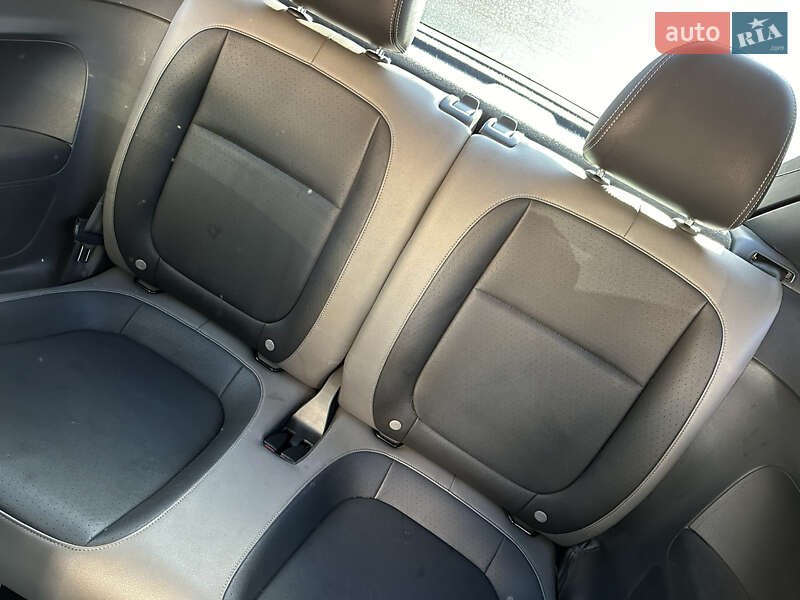 Хэтчбек Volkswagen Beetle 2015 в Одессе фото 11 Хэтчбек Volkswagen Beetle 2015 в Одессе