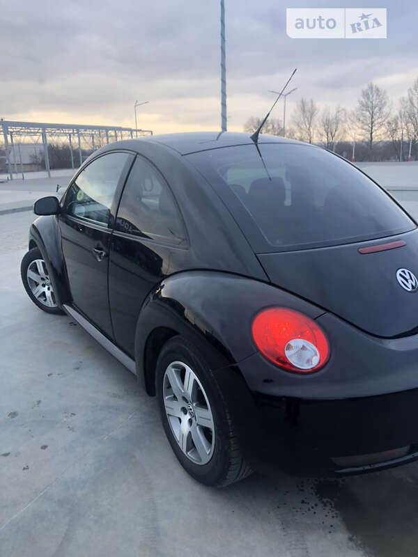 Хэтчбек Volkswagen Beetle 2008 в Новой Одессе