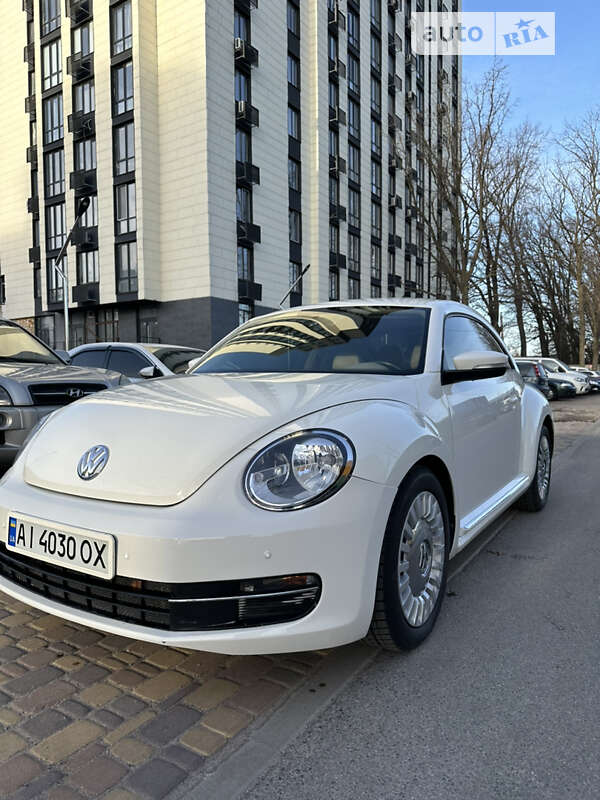 Хэтчбек Volkswagen Beetle 2013 в Киеве