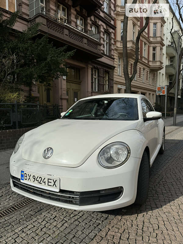 Хэтчбек Volkswagen Beetle 2014 в Пирятине