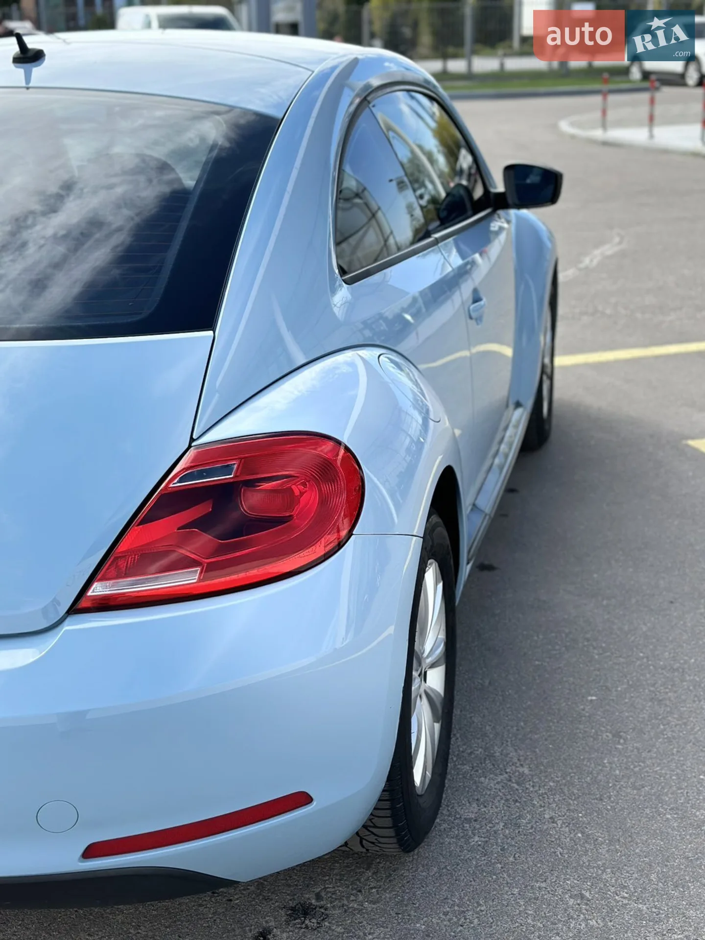 2015 Volkswagen Beetle - мініатюра 11