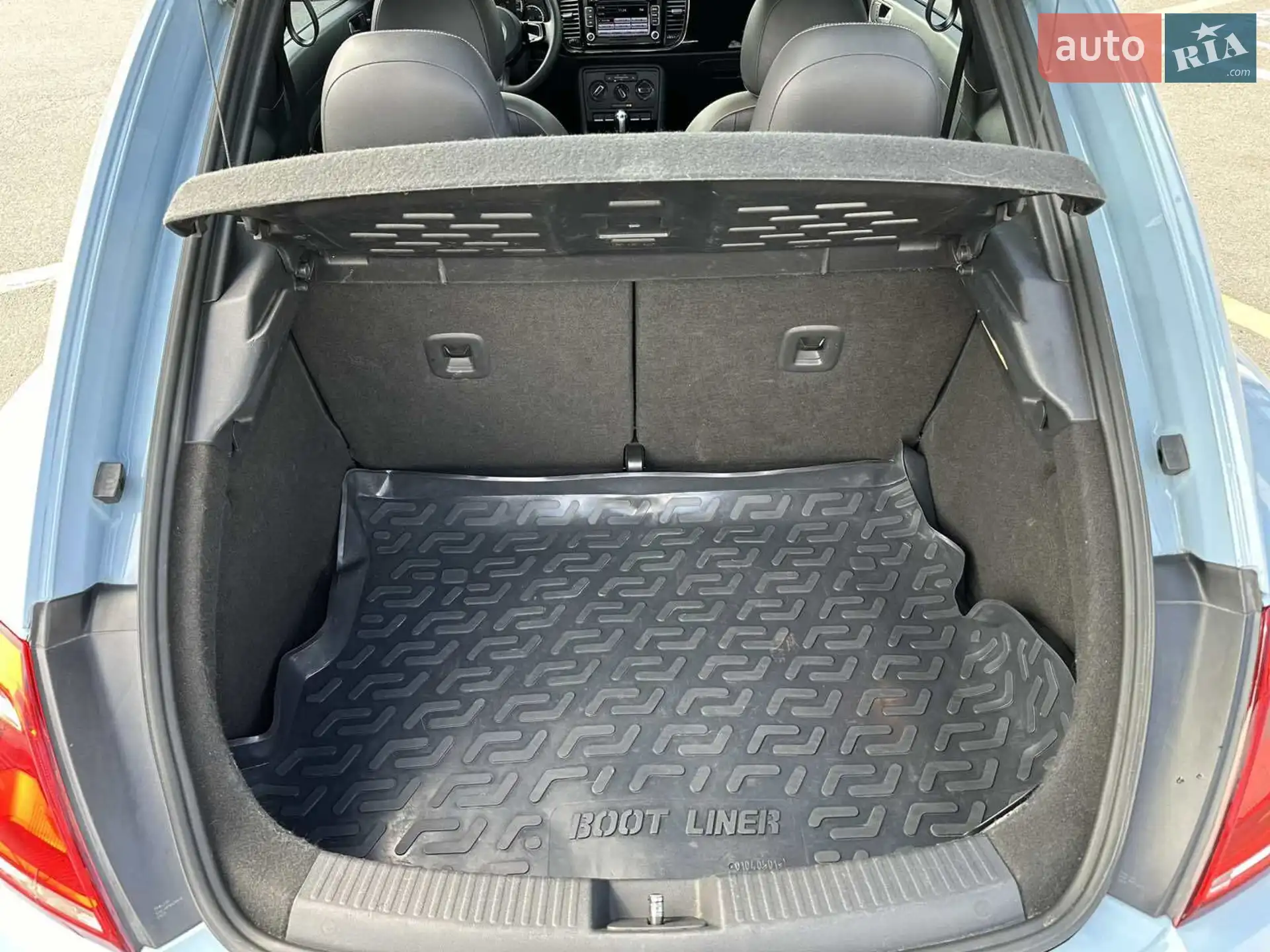 2015 Volkswagen Beetle - мініатюра 29
