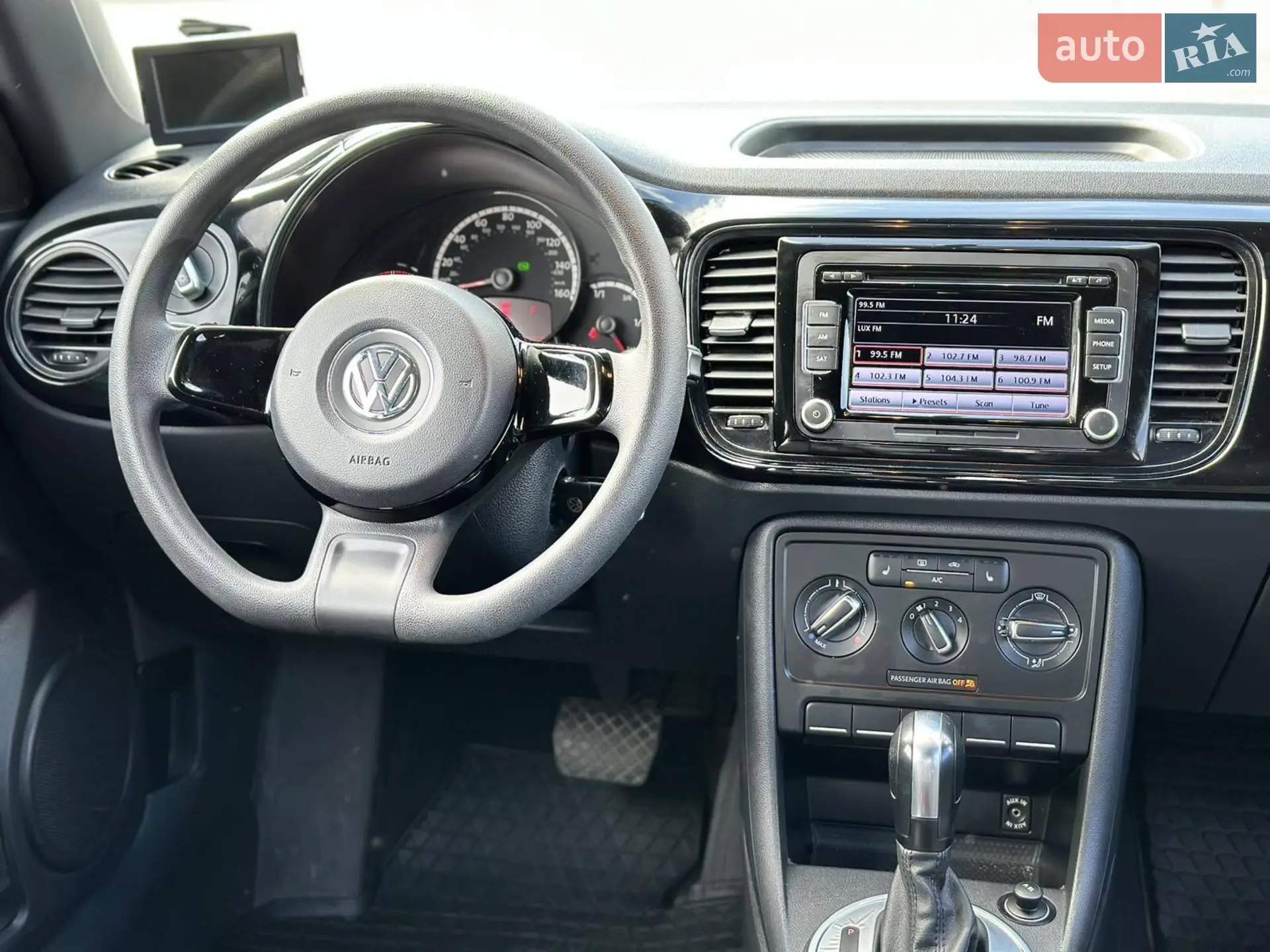 2015 Volkswagen Beetle - мініатюра 31