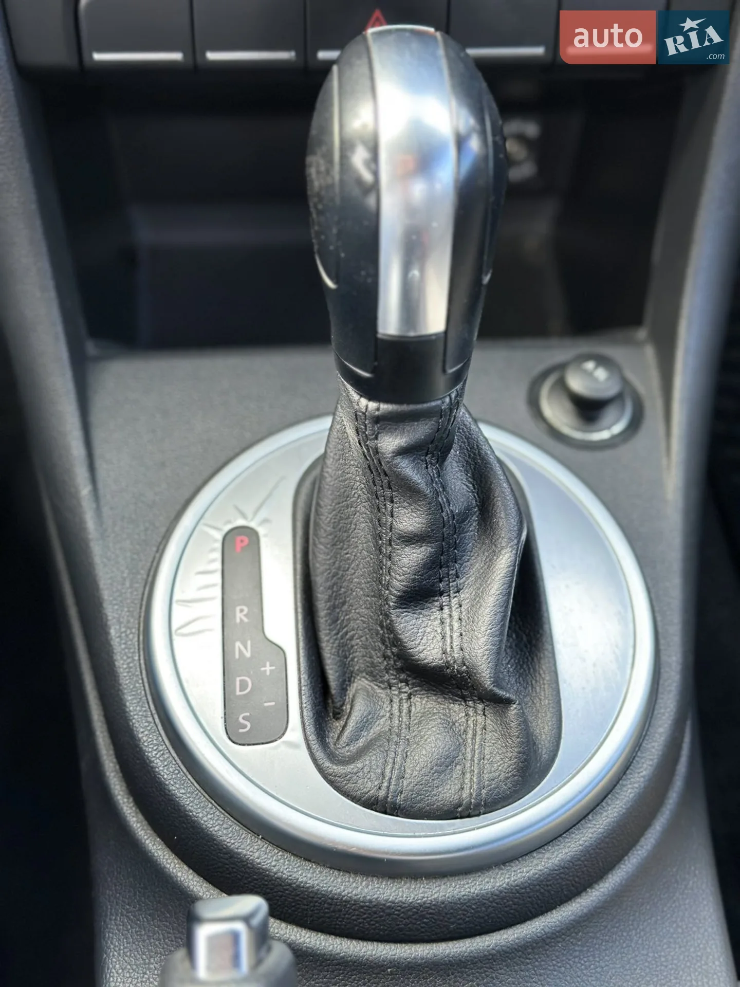 2015 Volkswagen Beetle - мініатюра 38