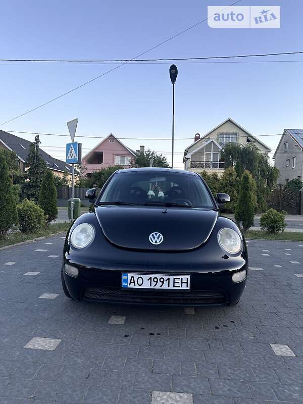 Хэтчбек Volkswagen Beetle 1999 в Ужгороде