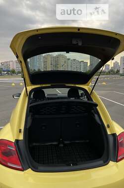 Хэтчбек Volkswagen Beetle 2013 в Киеве