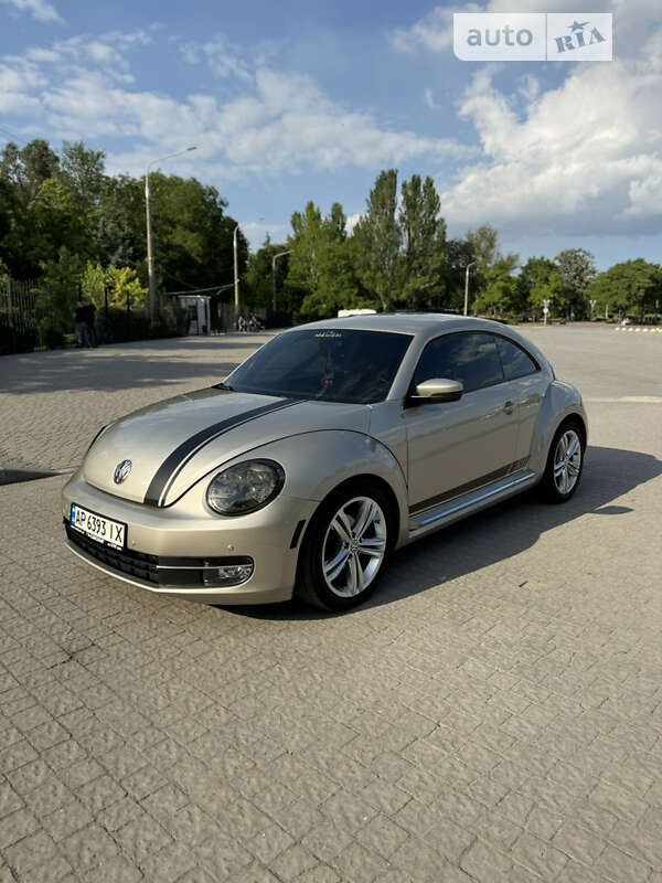 Хэтчбек Volkswagen Beetle 2014 в Запорожье