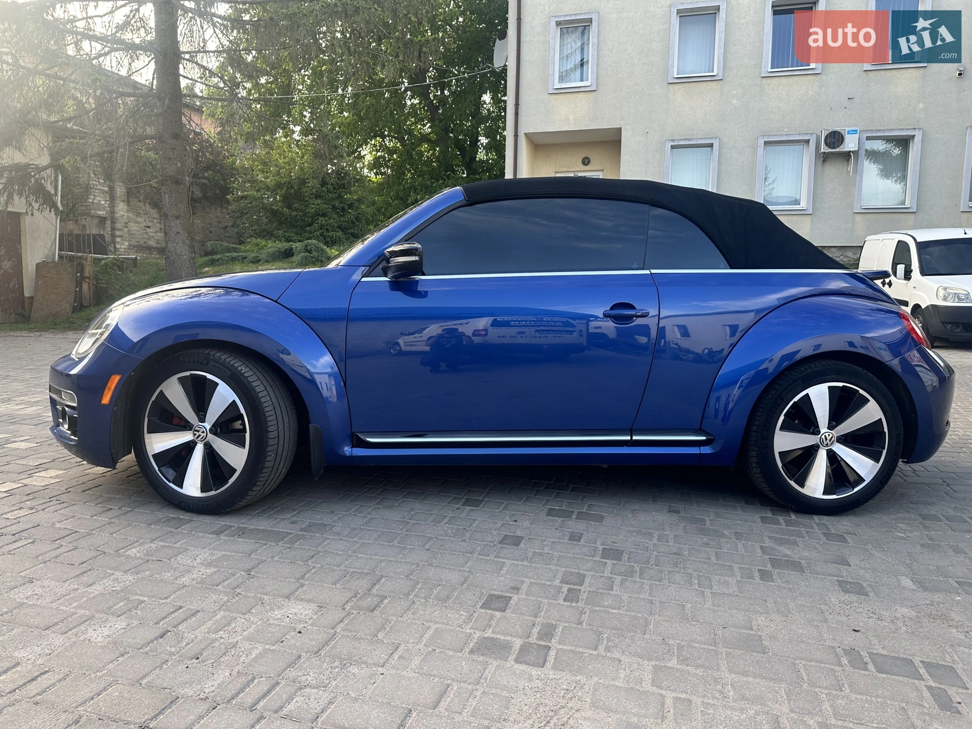 2013 Volkswagen Beetle - мініатюра 10