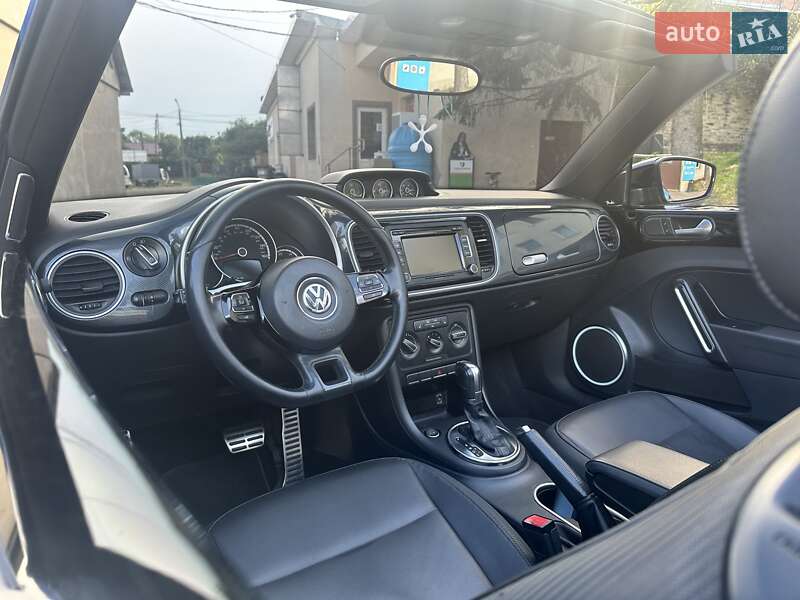 Кабриолет Volkswagen Beetle 2013 в Луцке