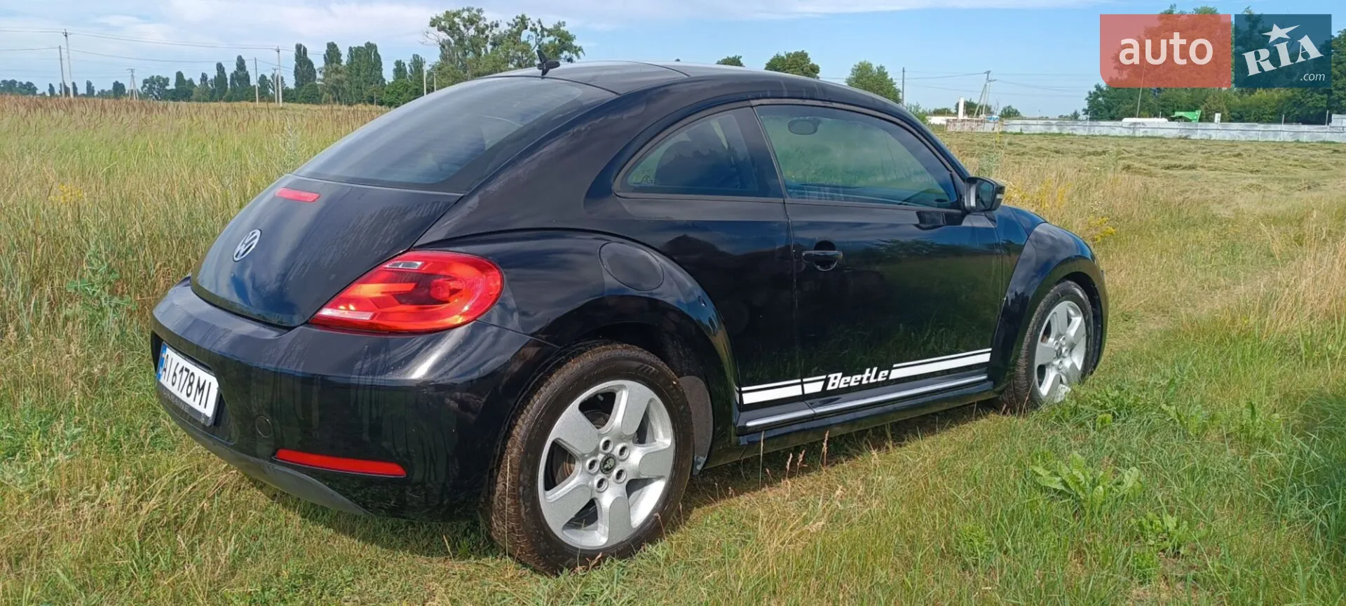 2013 Volkswagen Beetle - мініатюра 2