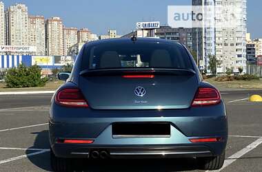 Хэтчбек Volkswagen Beetle 2017 в Киеве