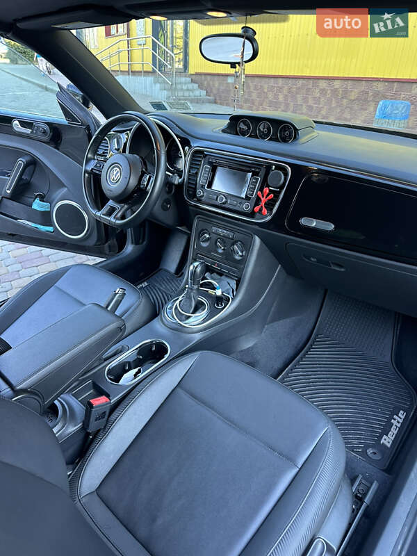 Кабріолет Volkswagen Beetle 2013 в Тернополі