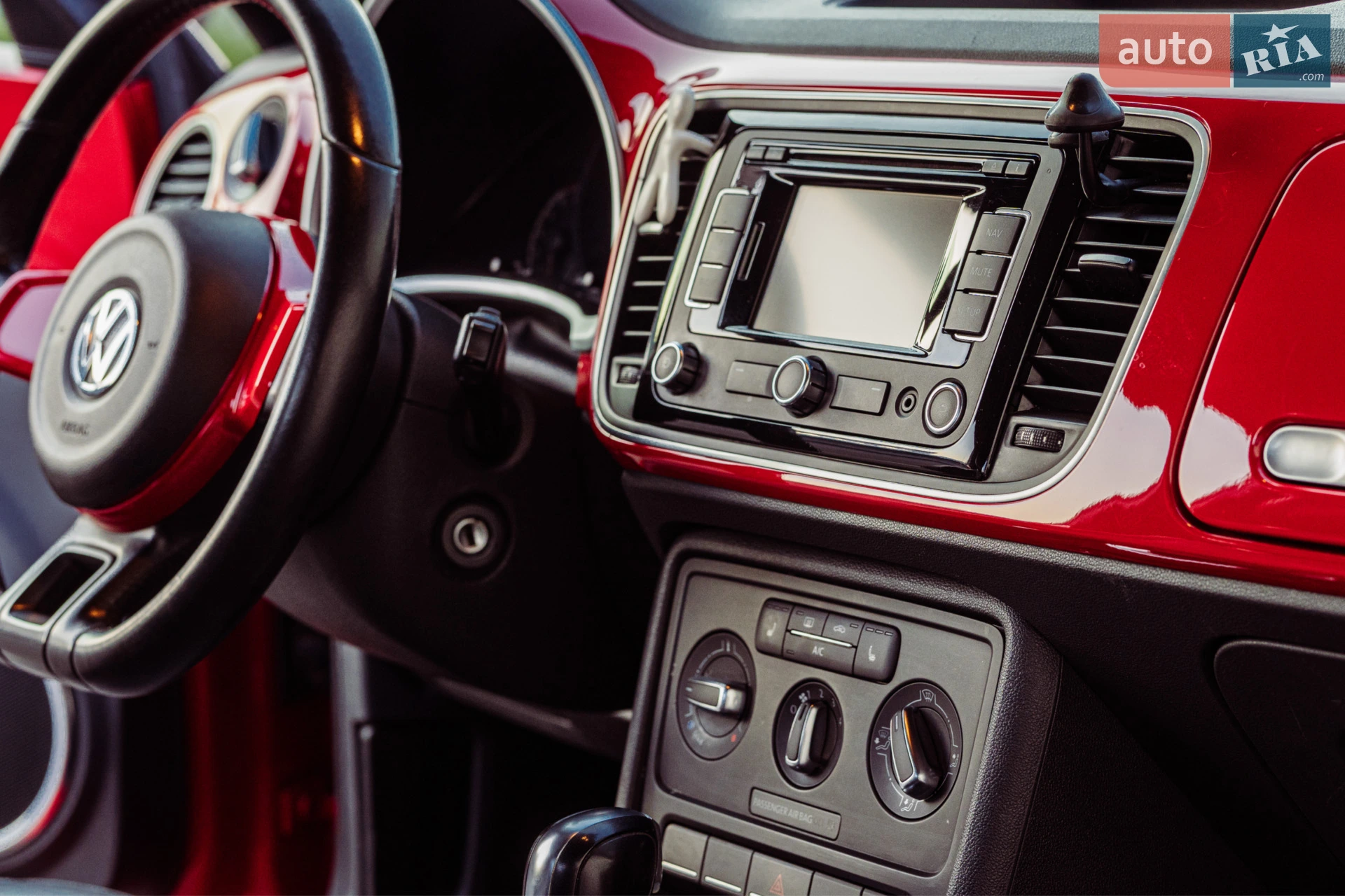 2013 Volkswagen Beetle - мініатюра 20