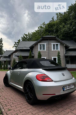 Кабриолет Volkswagen Beetle 2014 в 
