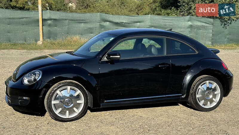 Хэтчбек Volkswagen Beetle 2015 в Ивано-Франковске