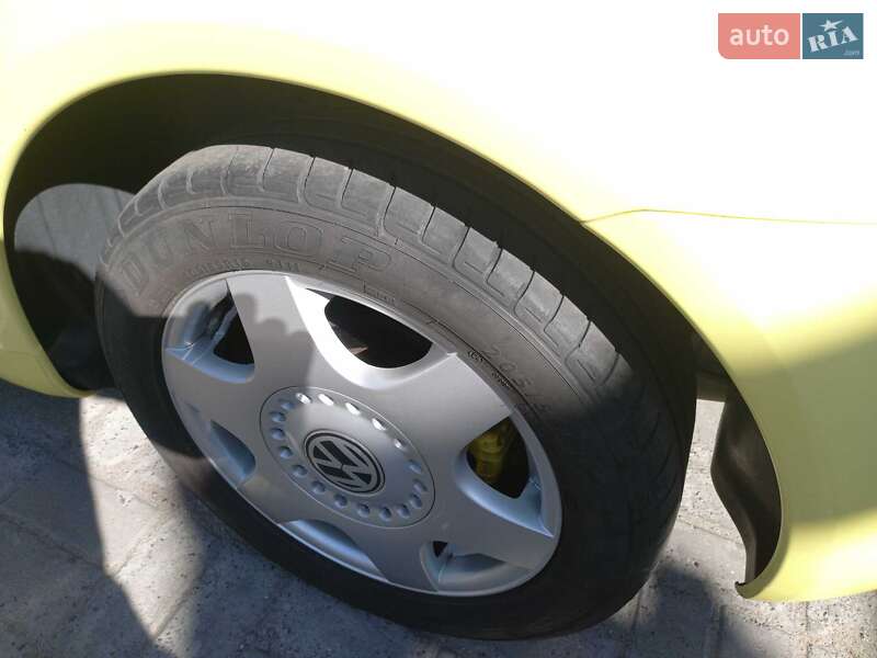 Хетчбек Volkswagen Beetle 1998 в Черкасах