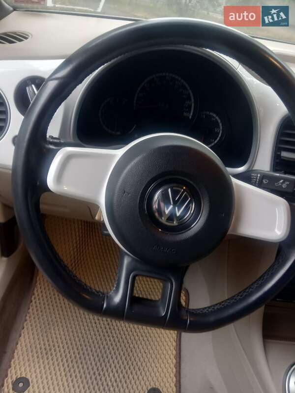 Кабріолет Volkswagen Beetle 2013 в Харкові