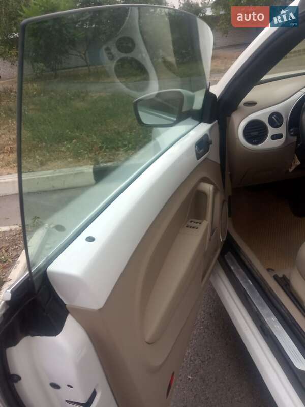 Кабріолет Volkswagen Beetle 2013 в Харкові