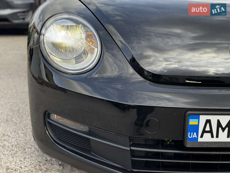 Хетчбек Volkswagen Beetle 2012 в Житомирі
