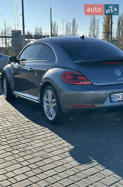 Хетчбек Volkswagen Beetle 2015 в 