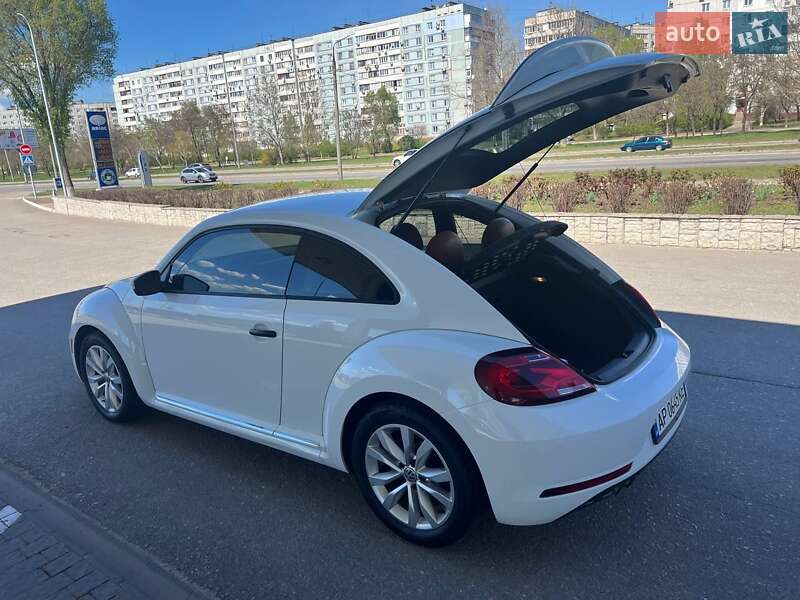 Хэтчбек Volkswagen Beetle 2017 в Киеве