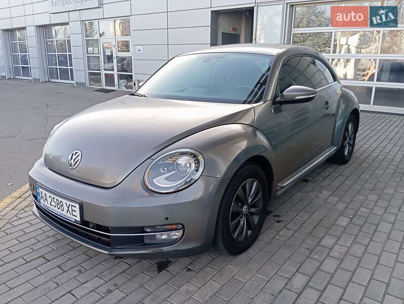 Хэтчбек Volkswagen Beetle 2014 в 