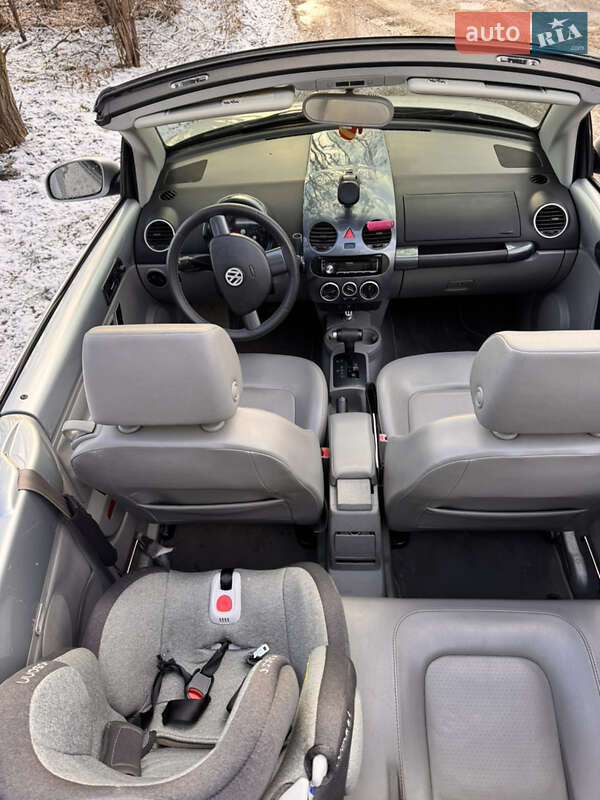Кабріолет Volkswagen Beetle 2004 в Полтаві