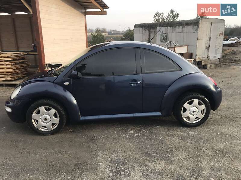 Хетчбек Volkswagen Beetle 2000 в Радомишлі