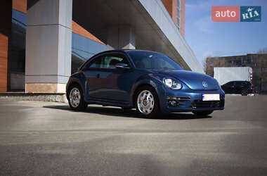 Хэтчбек Volkswagen Beetle 2016 в Киеве