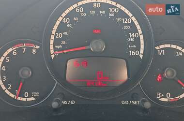 Хэтчбек Volkswagen Beetle 2013 в 