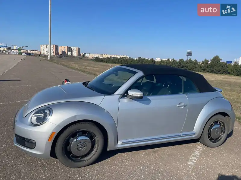 Volkswagen Beetle 2013
