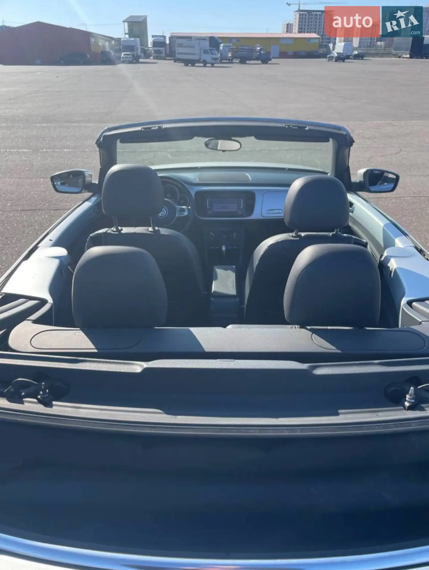 2013 Volkswagen Beetle - мініатюра 2