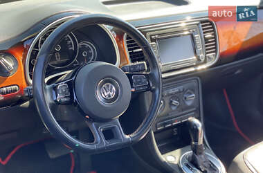 Хэтчбек Volkswagen Beetle 2013 в 