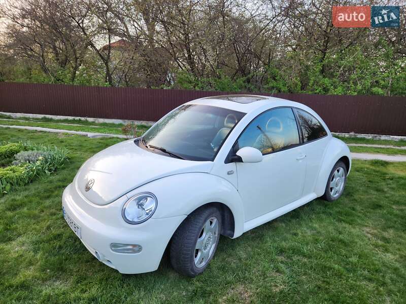 Хэтчбек Volkswagen Beetle 2000 в Тернополе