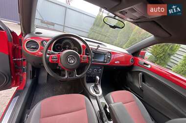 Хетчбек Volkswagen Beetle 2013 в 