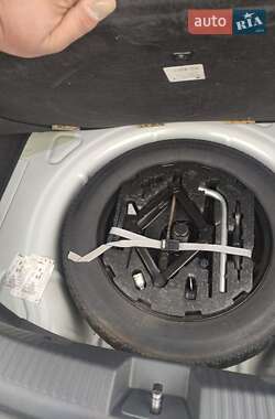 Хэтчбек Volkswagen Beetle 2013 в 