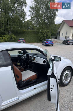 Хэтчбек Volkswagen Beetle 2015 в 