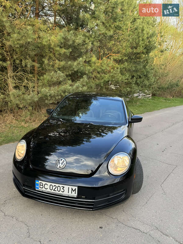 Хэтчбек Volkswagen Beetle 2014 в Львове