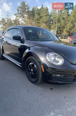 Хэтчбек Volkswagen Beetle 2015 в Киеве