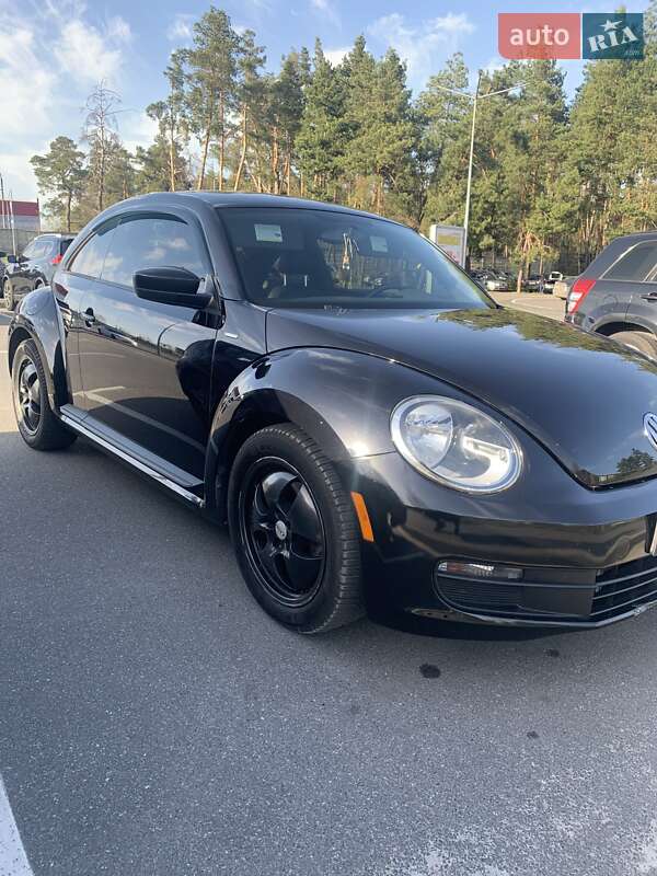 Volkswagen Beetle 2015