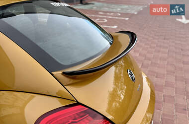 Хетчбек Volkswagen Beetle 2016 в 