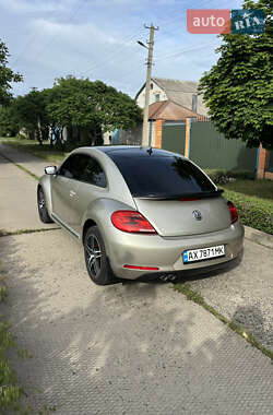 Хетчбек Volkswagen Beetle 2012 в 