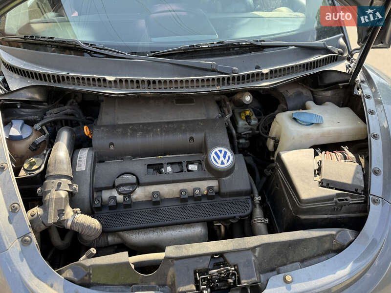 Хетчбек Volkswagen Beetle 2002 в Полтаві