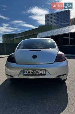 Хетчбек Volkswagen Beetle 2012 в 