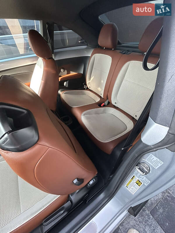 Хетчбек Volkswagen Beetle 2015 в Вінниці